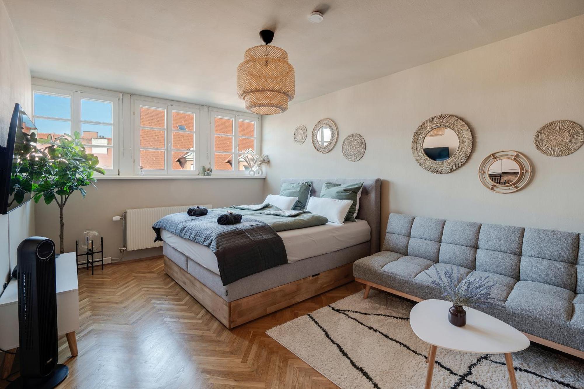 Boho Design Studio By Hero Homes - Top Lage Im Historischen Zentrum - Self-Check-In & Aircon Graz Exterior photo